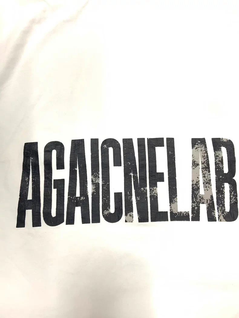 Balenciaga Balenciaga Logo Print Crewneck T-Shirt Size US S / EU 44-46 / 1 - 3 Thumbnail