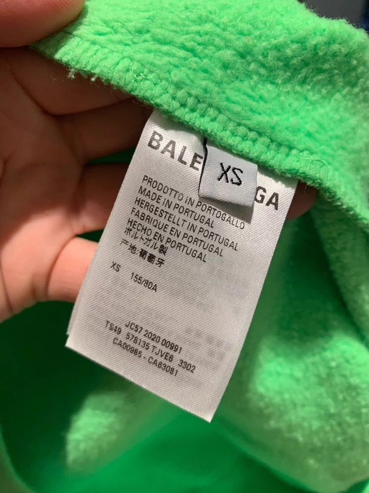 Balenciaga Balenciaga Green Cow Hoodie XS Size US XS / EU 42 / 0 - 4 Thumbnail