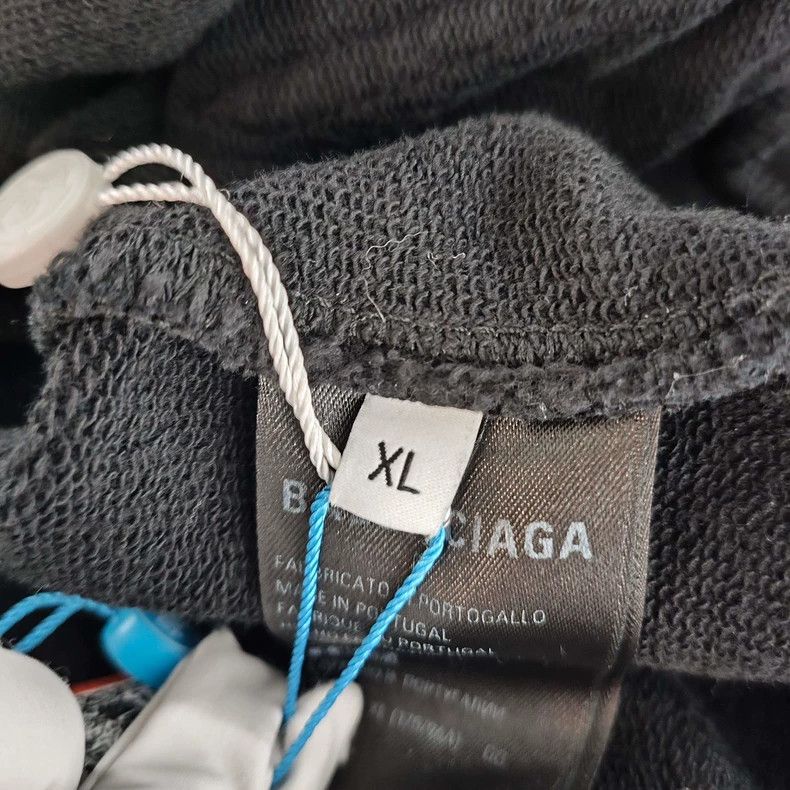 Balenciaga Balenciaga Cotton Printed Sweatshirt XL Size US XL / EU 56 / 4 - 4 Thumbnail