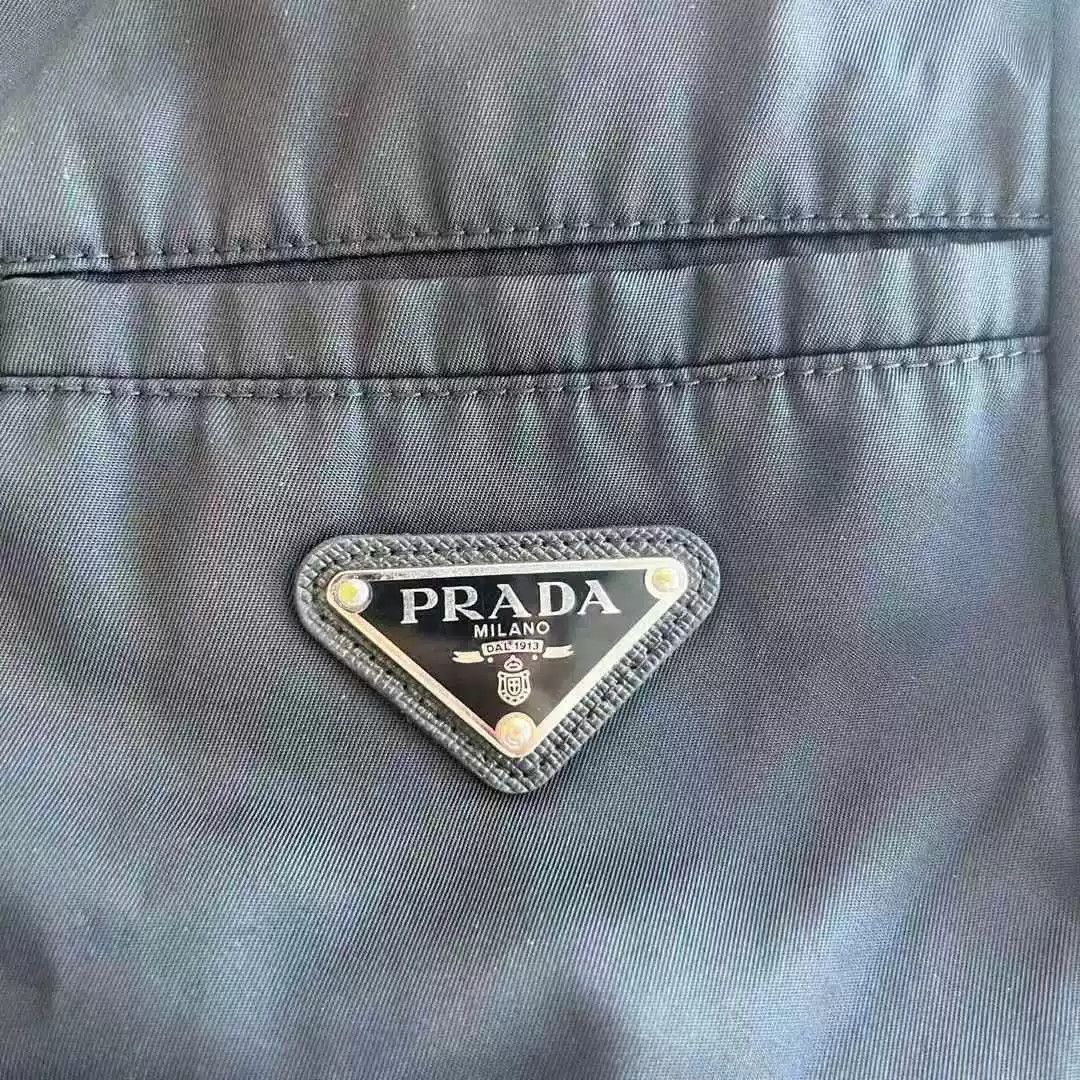 Prada PRADA Black Triangle Logo Nylon Shorts Size US 38 / EU 54 - 4 Thumbnail