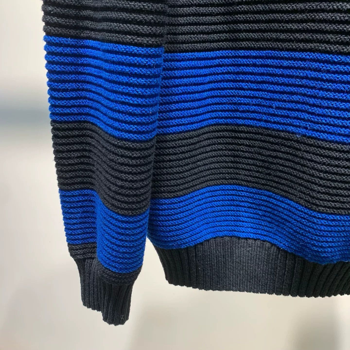 Burberry Burberry Striped Button Knit Sweater Size US M / EU 48-50 / 2 - 7 Thumbnail