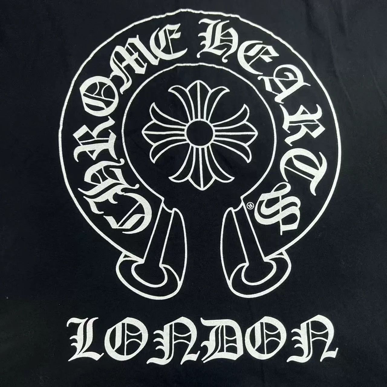 Chrome Hearts Chrome Hearts Short Sleeve T-Shirt Size US L / EU 52-54 / 3 - 8 Thumbnail