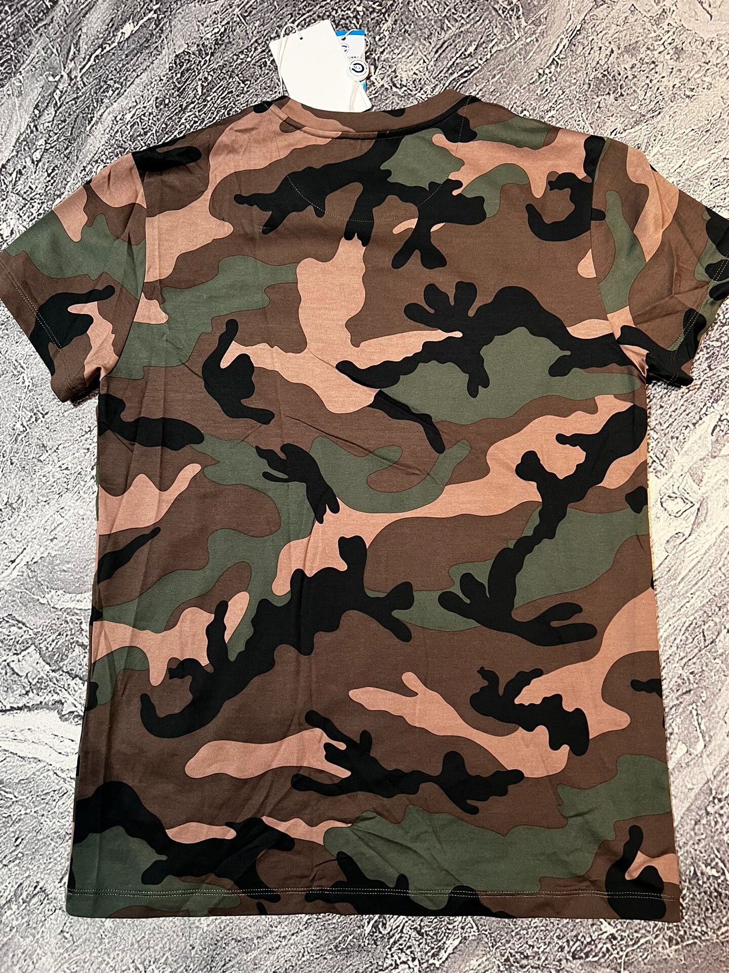 Valentino Valentino Camouflage Short Sleeve T-Shirt Size US S / EU 44-46 / 1 - 2 Thumbnail