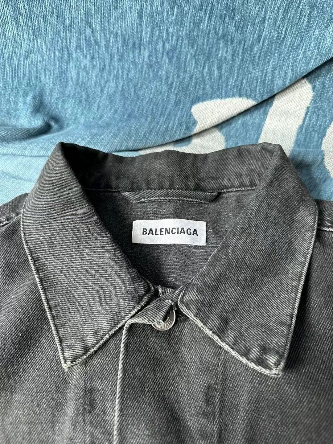 Balenciaga Balenciaga Rhinestone Denim Jacket Size US XS / EU 42 / 0 - 4 Thumbnail