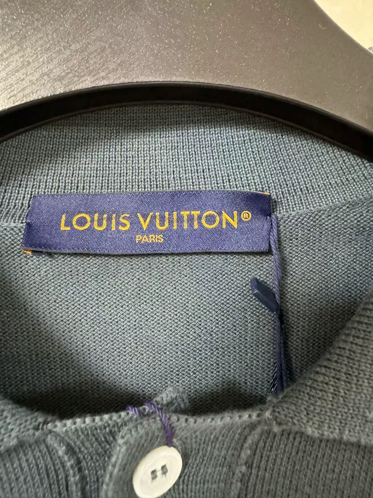 Louis Vuitton Louis Vuitton Green Embroidered Knit Polo Size US L / EU 52-54 / 3 - 3 Thumbnail