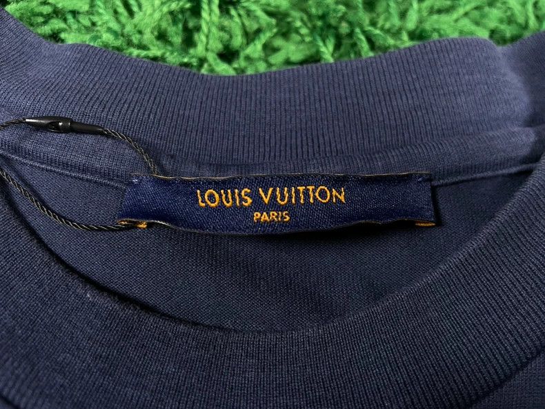 Louis Vuitton Louis Vuitton Blue Short Sleeve Tee S Size US L / EU 52-54 / 3 - 5 Thumbnail