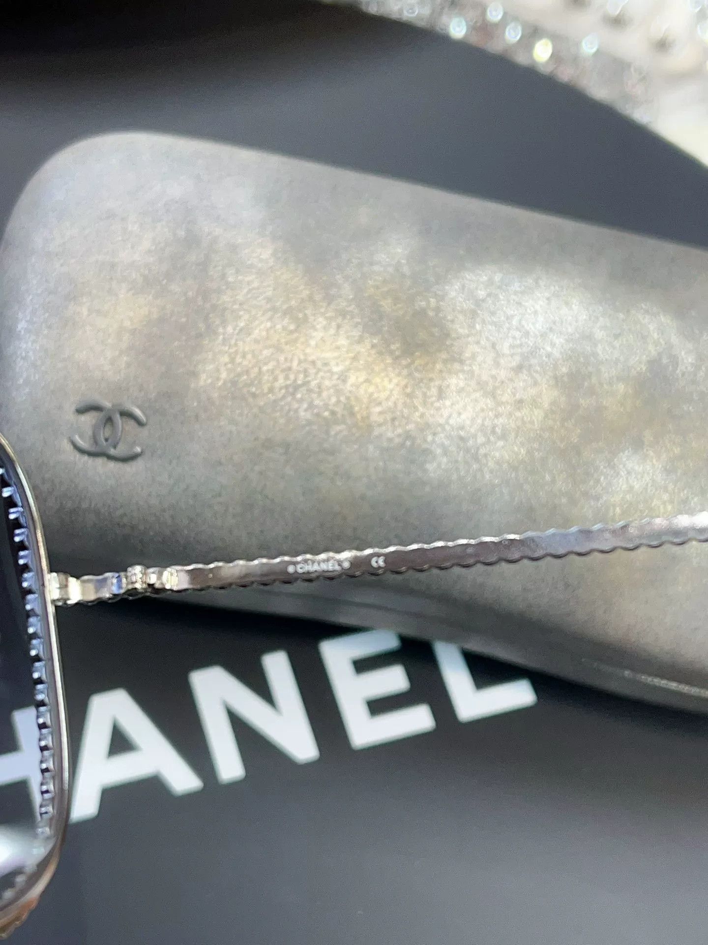 Chanel Chanel Diamond-Trimmed Sunglasses Size ONE SIZE - 3 Thumbnail