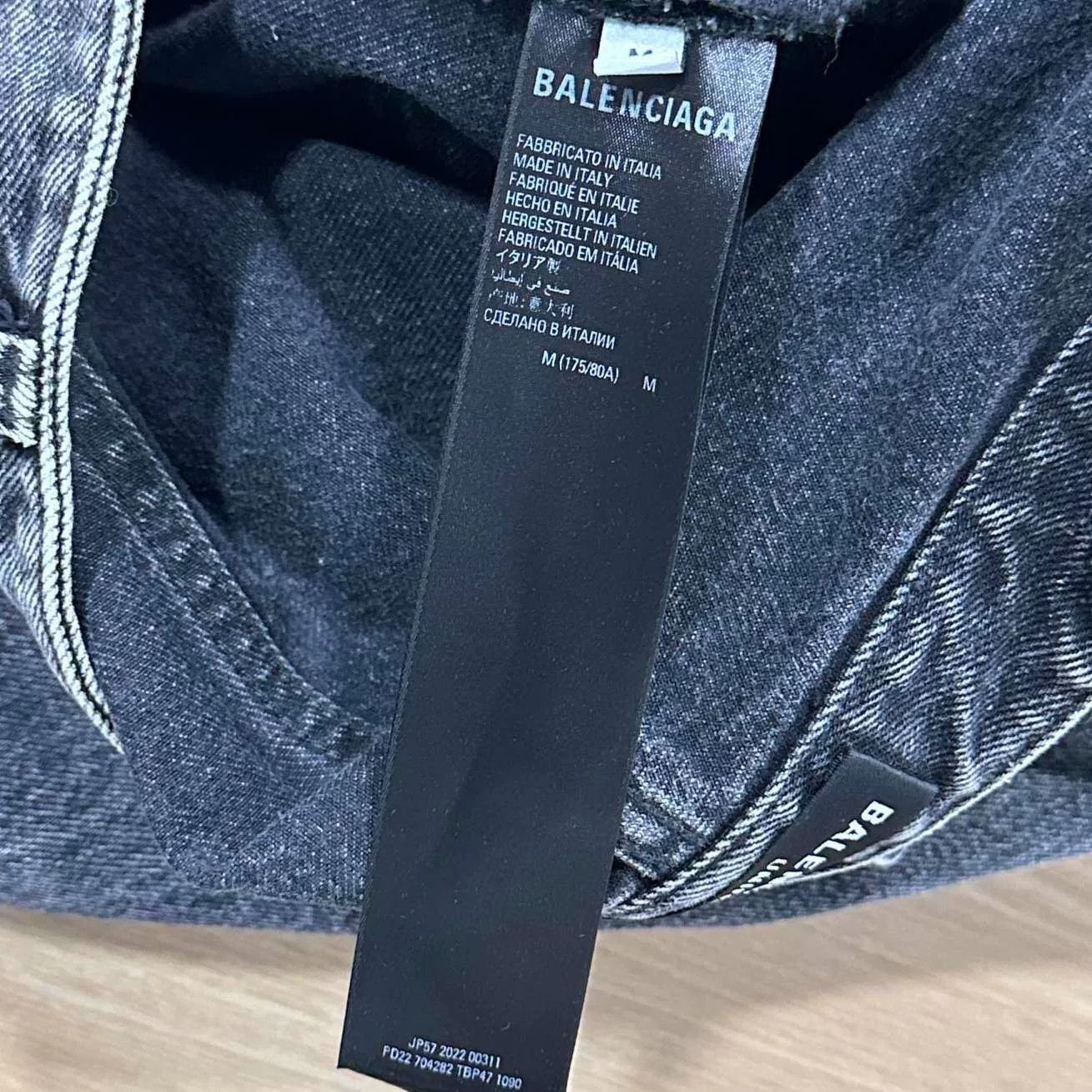 Balenciaga Balenciaga FW22 Washed Straight Jeans Size US 29 - 6 Thumbnail