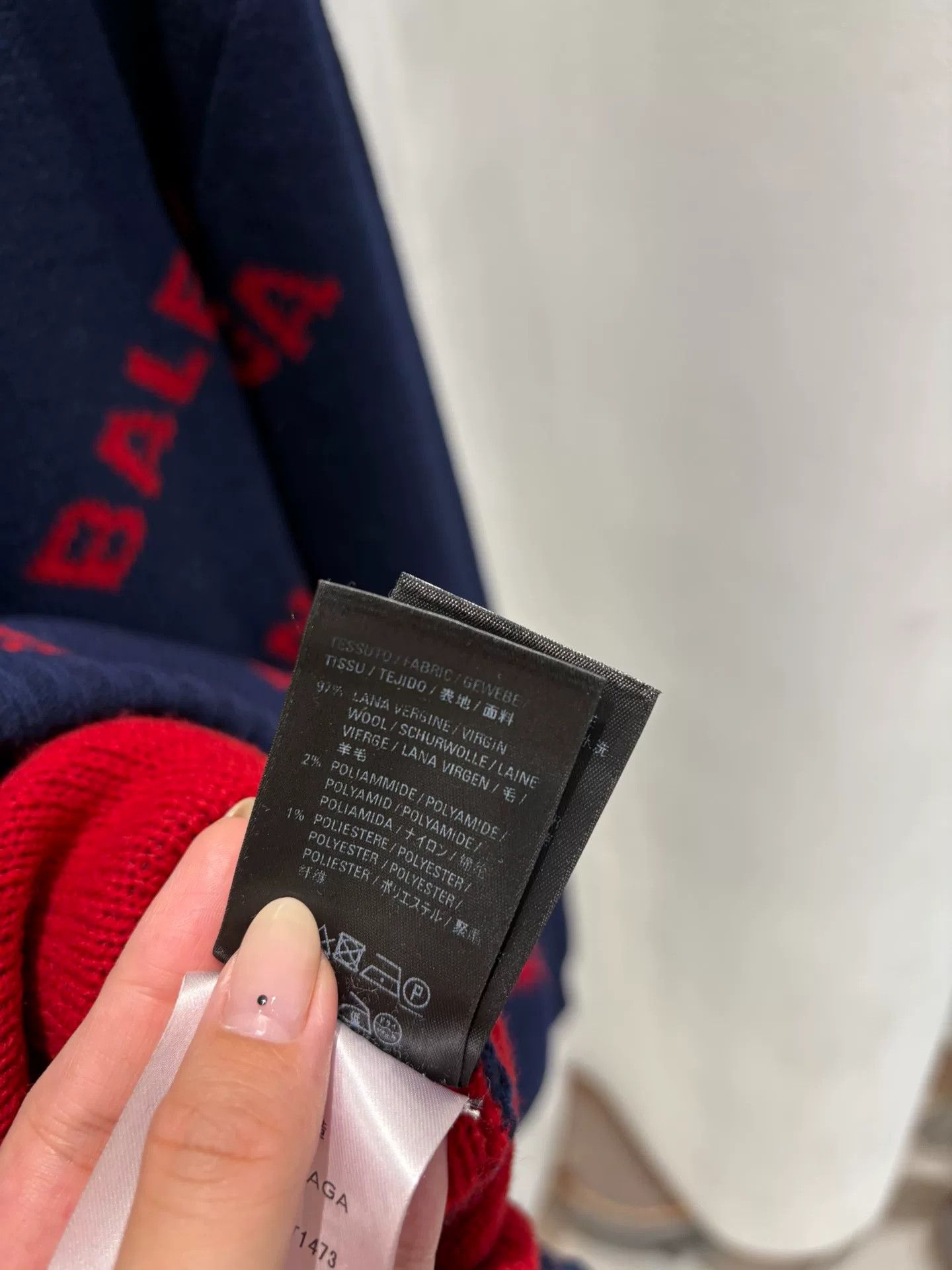 Balenciaga Balenciaga Navy Blue Full Bullet Screen Wool Sweater Size US M / EU 48-50 / 2 - 6 Thumbnail