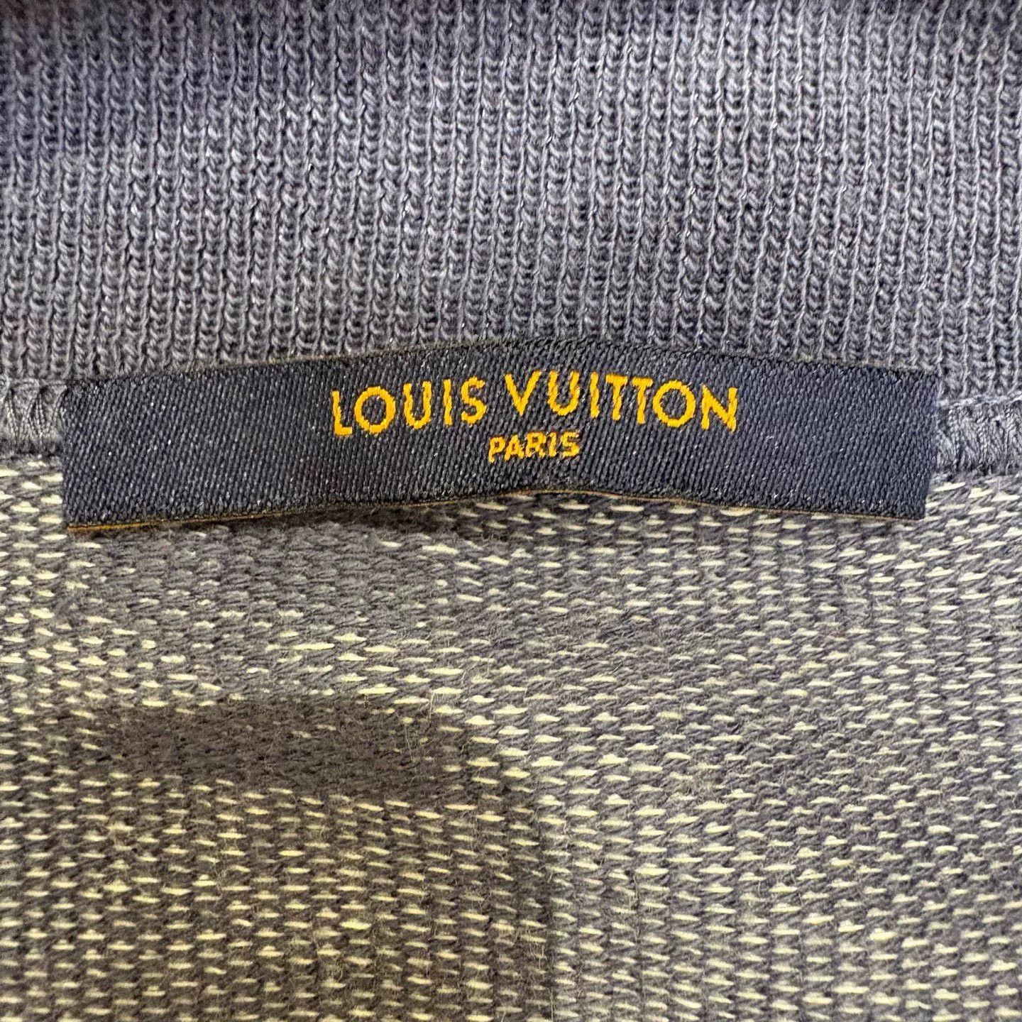 Louis Vuitton Louis Vuitton Logo Print Jacket Coat Size US L / EU 52-54 / 3 - 7 Thumbnail