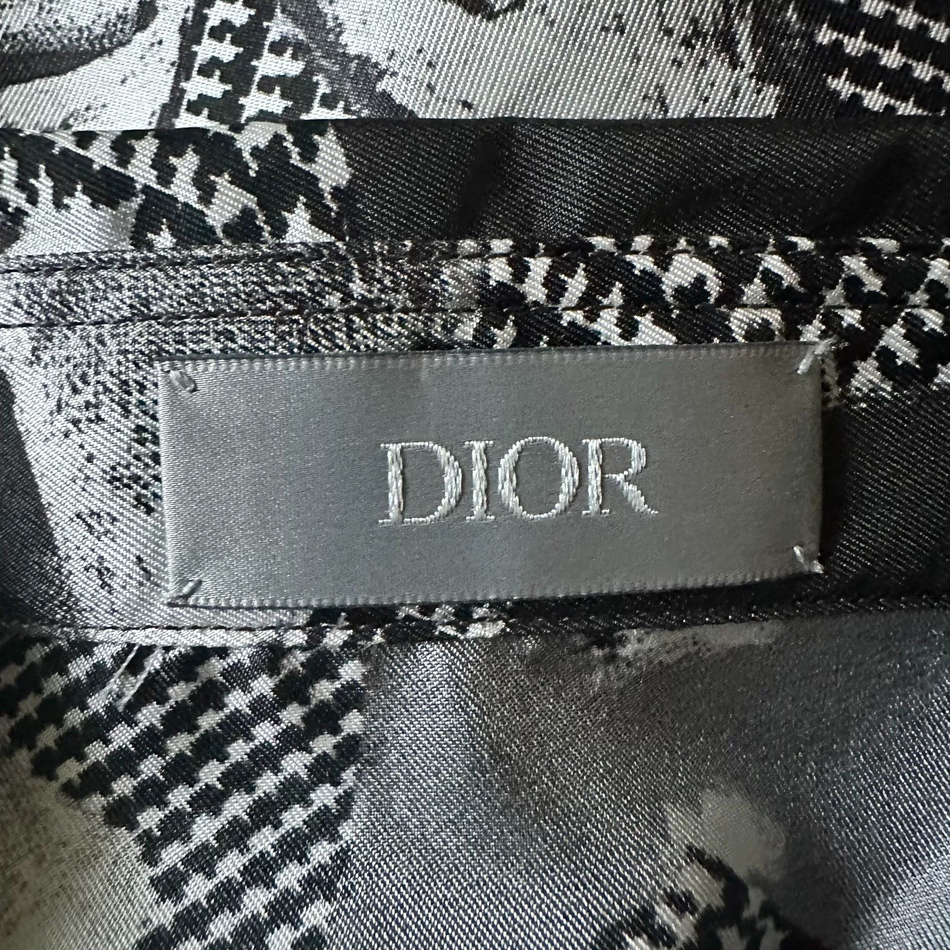 Dior Dior Black White Rose Print Shirt Size US S / EU 44-46 / 1 - 6 Thumbnail