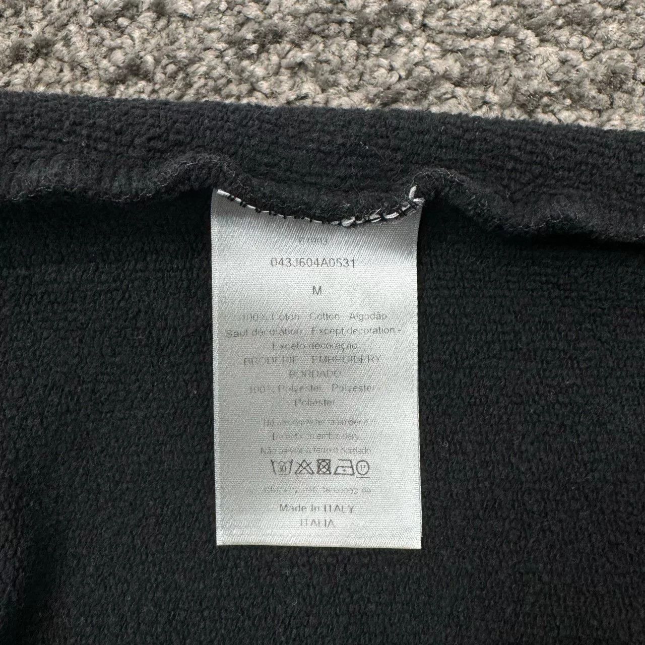 Dior dior embroidered sweatshirt in black Size US M / EU 48-50 / 2 - 5 Thumbnail