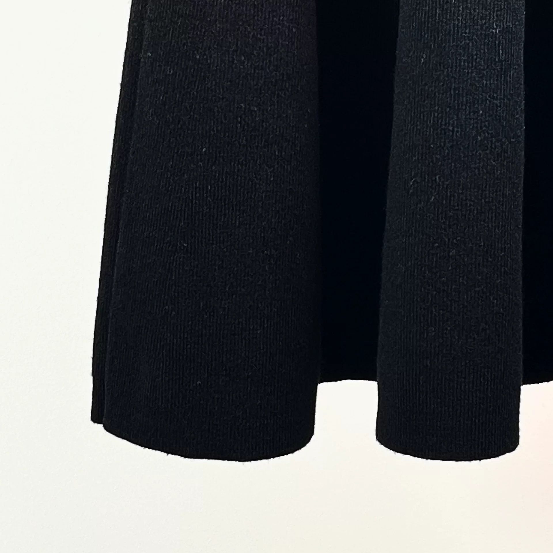 Dior black cashmere knit dress by Dior Size US XS / EU 42 / 0 - 4 Thumbnail