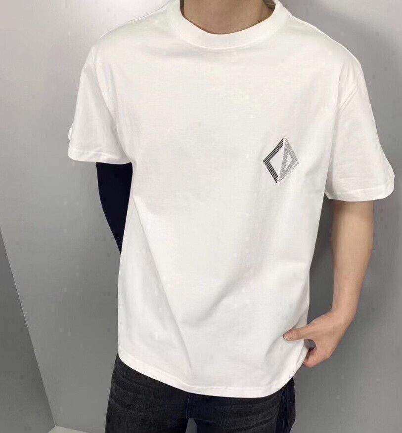 Dior white cd embroidered cotton t-shirt Size US XS / EU 42 / 0 - 9 Thumbnail
