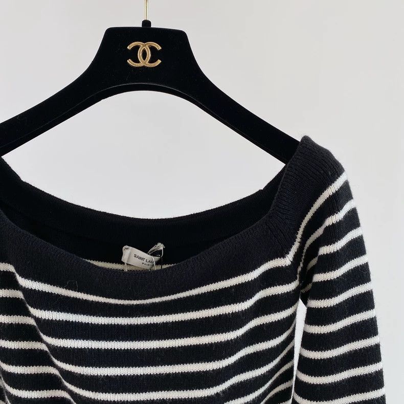 Saint Laurent Paris Saint Laurent Off-Shoulder Knit Top Size US M / EU 48-50 / 2 - 3 Thumbnail