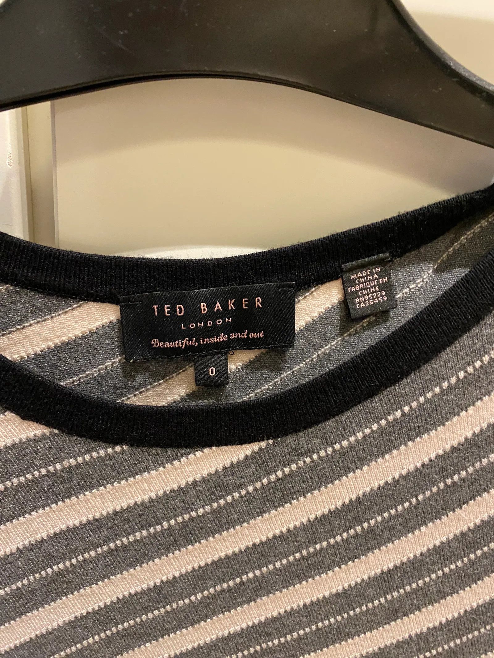 Ted Baker Ted Baker Ted Baker Dress Size XS / US 0-2 / IT 36-38 - 2 Thumbnail