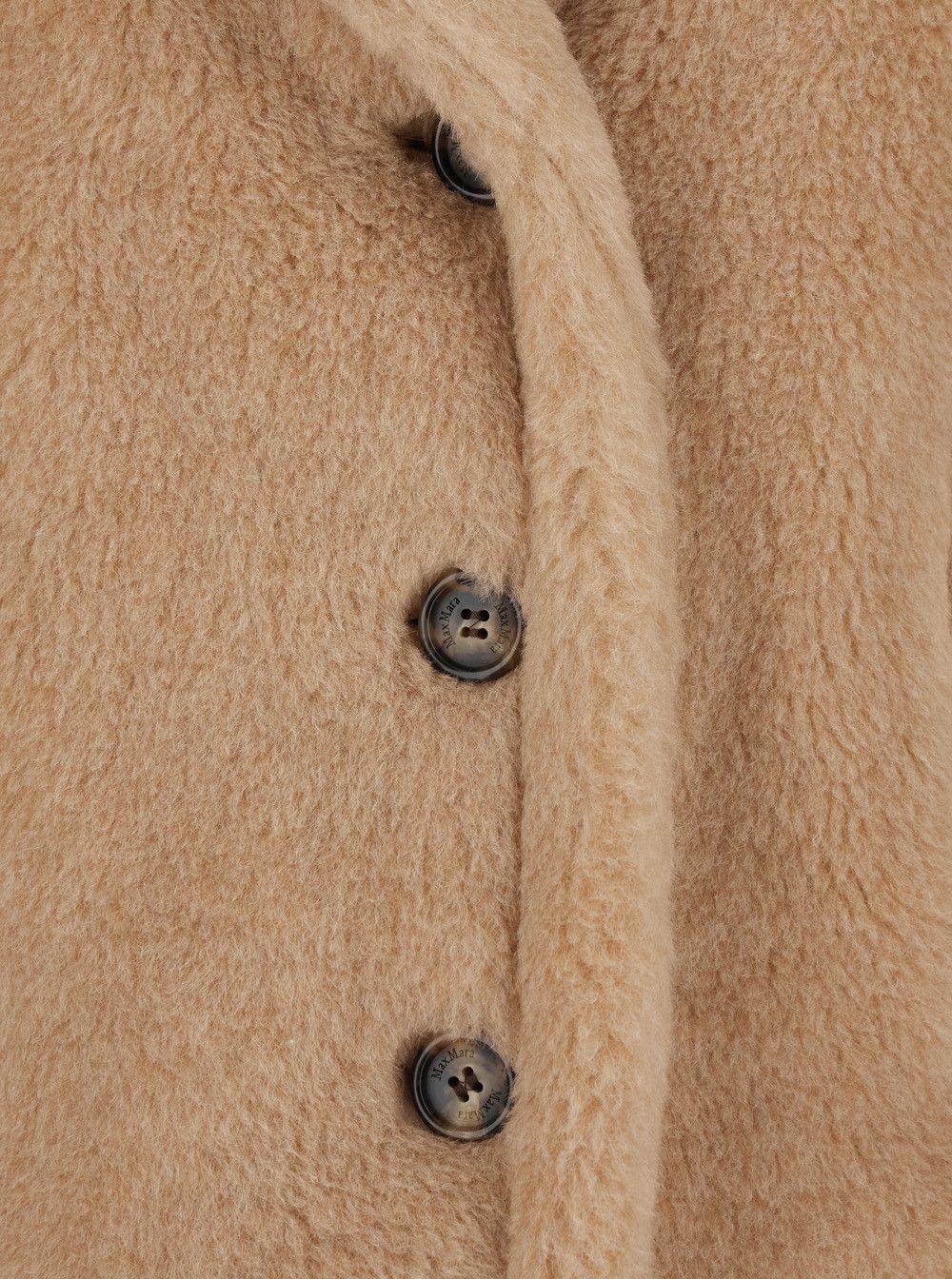 Max Mara Beige Cloak 'Corvino' with Notched Revers and Short Sleeves in Faux Fur for Women Size M / US 6-8 / IT 42-44 - 3 Thumbnail