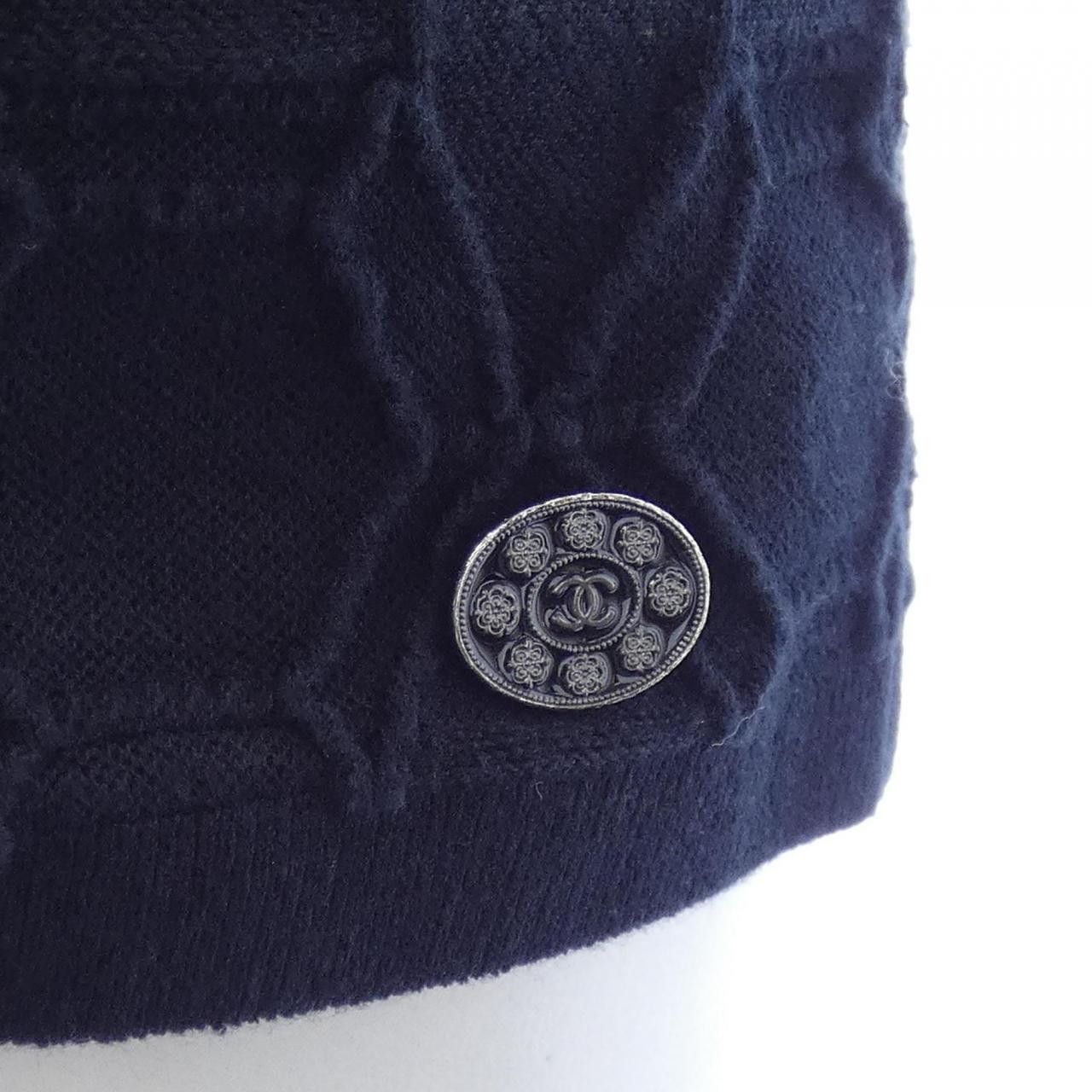 Chanel Chanel Chanel P53302K06922 16C Top Cotton Tops P53302K06922 16C DUTY FREE for USA Size ONE SIZE - 7 Thumbnail