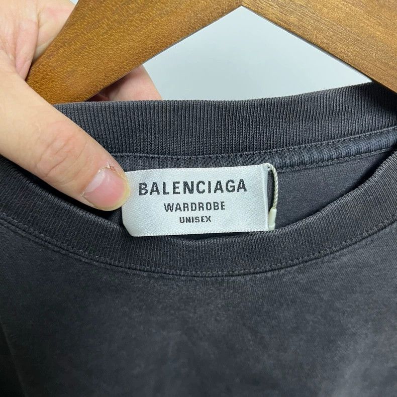 Balenciaga Balenciaga Embroidered Logo Short Sleeve Size US XS / EU 42 / 0 - 3 Thumbnail