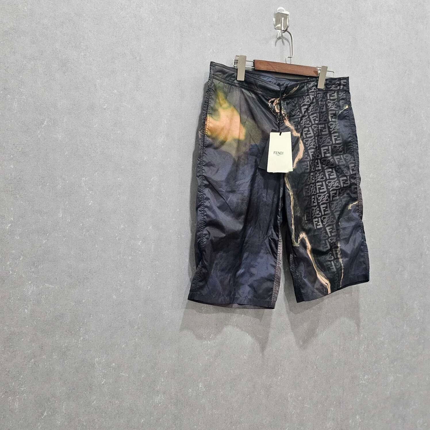 Fendi Fendi Tie-Dye Abstract Print Casual Shorts Size US 30 / EU 46 - 3 Thumbnail