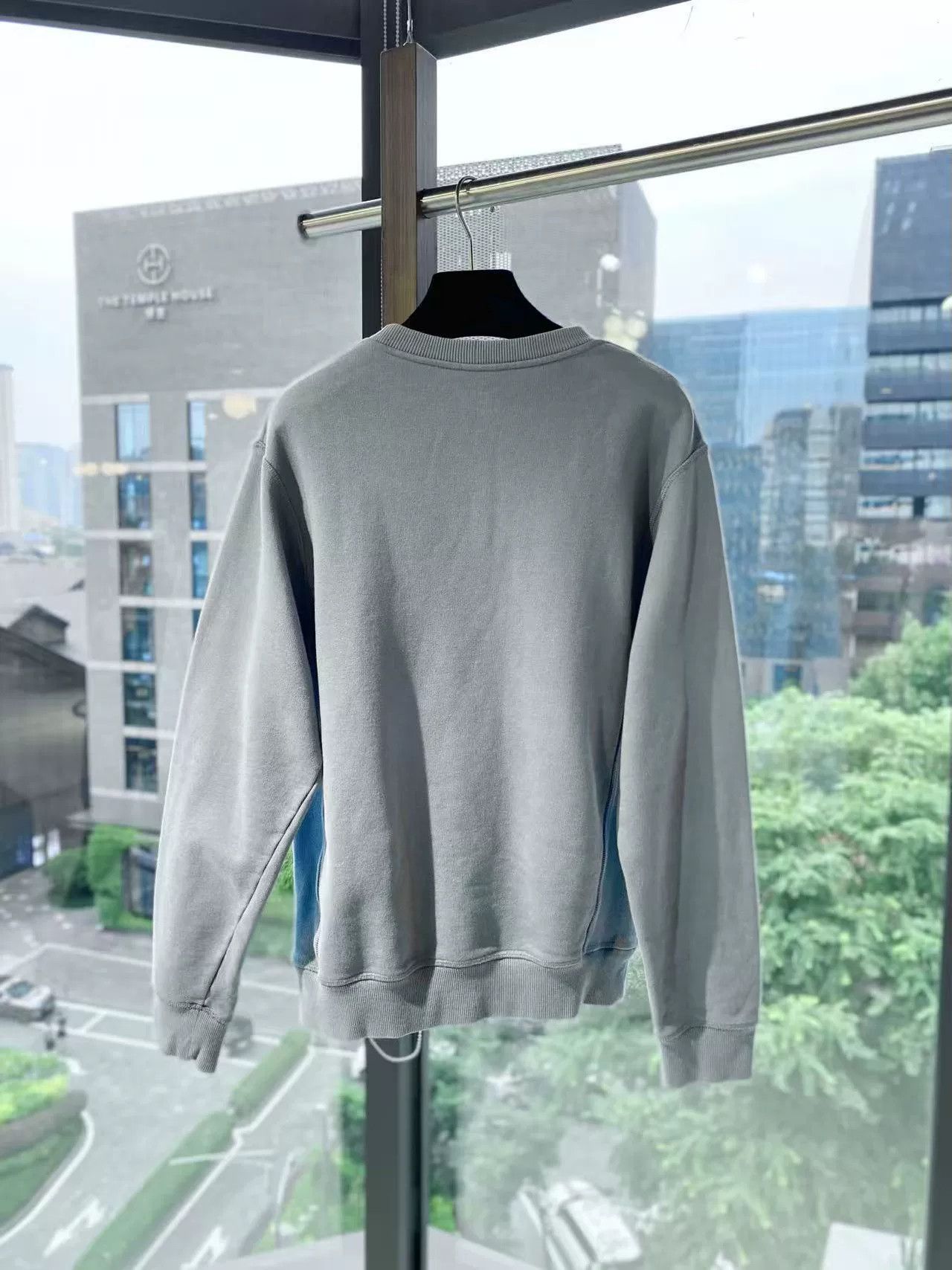 Dior blue dior starry logo sweatshirt xs size Size US XS / EU 42 / 0 - 3 Thumbnail