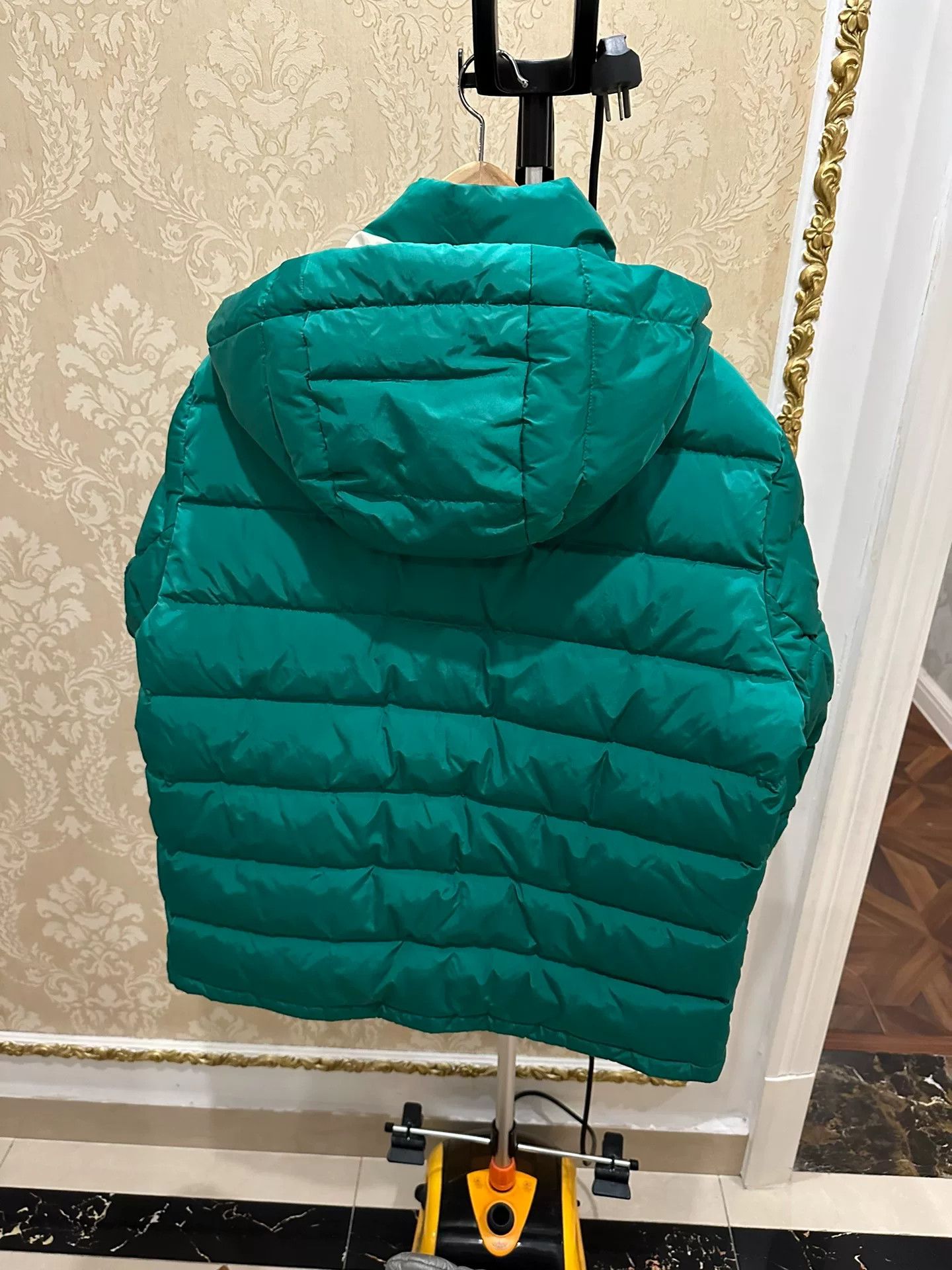 Valentino Valentino Goose Down Puffer Jacket Size US M / EU 48-50 / 2 - 2 Thumbnail