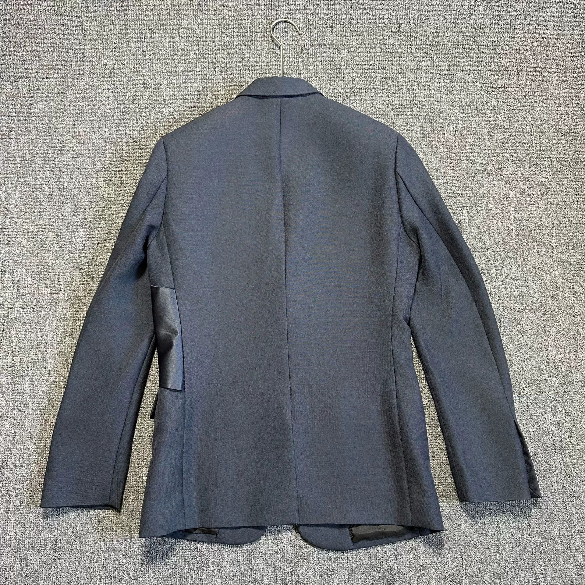 Dior Dior Men Satin Runway Blazer Size US S / EU 44-46 / 1 - 4 Thumbnail