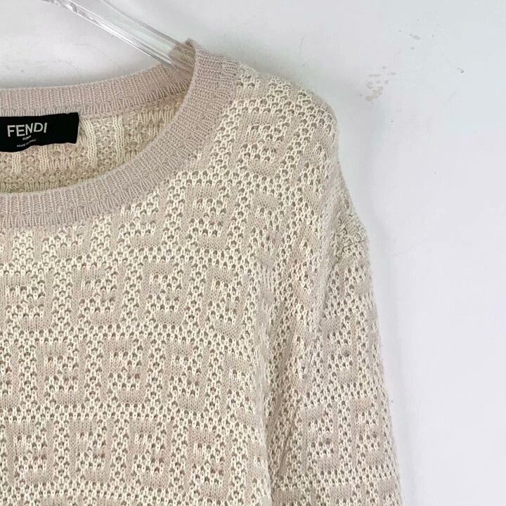 Fendi fendi logo knit round neck long sleeve sweater Size US S / EU 44-46 / 1 - 3 Thumbnail