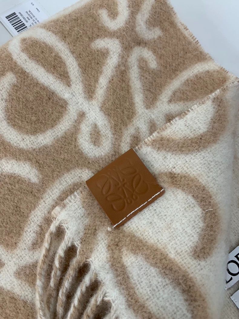 Loewe LOEWE Logo Print Cashmere Scarf Size ONE SIZE - 5 Thumbnail