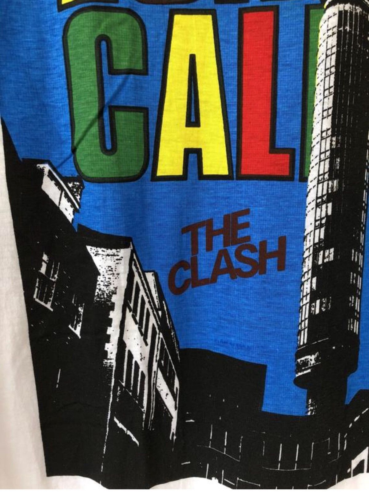 Band Tees Vintage The Clash London Calling Fifth Column Design T Shirt Size US L / EU 52-54 / 3 - 7 Thumbnail