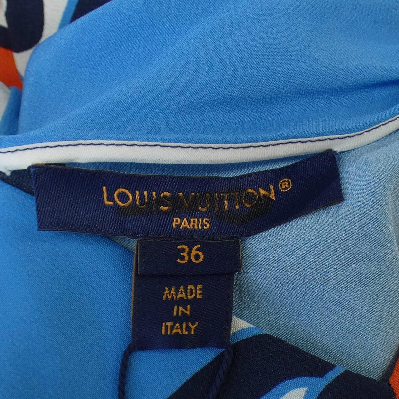 Louis Vuitton Louis Vuitton Louis Vuitton FPDX17ZT2 Silk Dress Others Dresses FPDX17ZT2 DUTY FREE for USA Size ONE SIZE - 4 Thumbnail