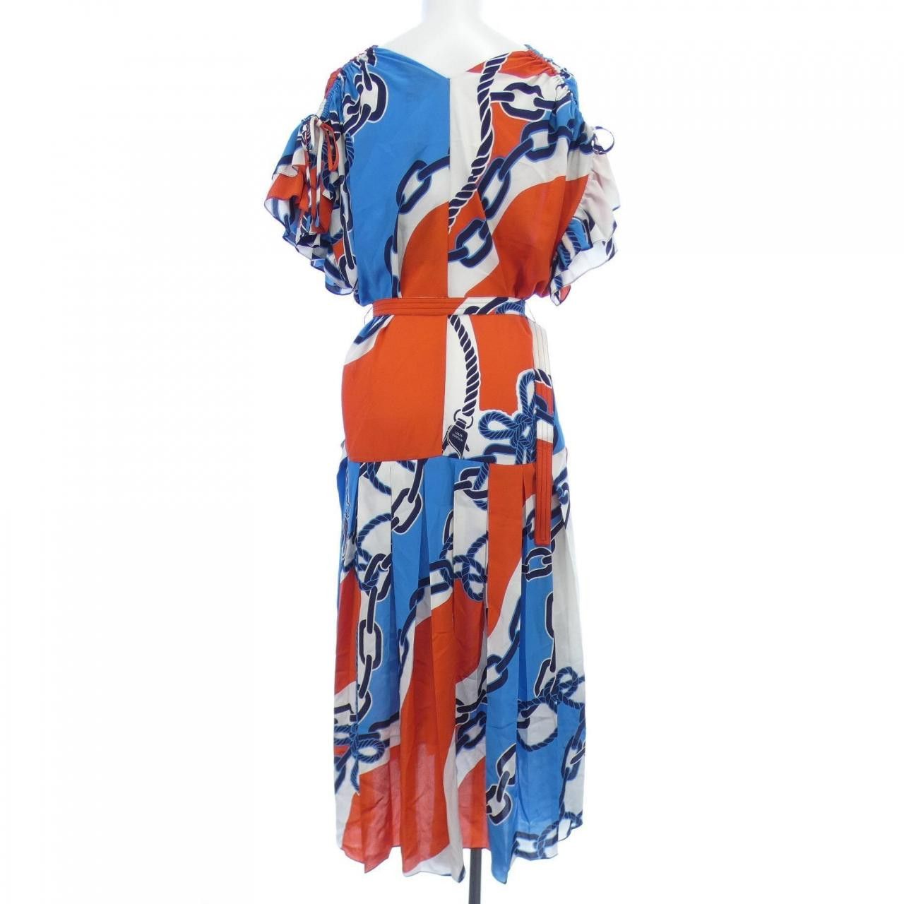 Louis Vuitton Louis Vuitton Louis Vuitton FPDX17ZT2 Silk Dress Others Dresses FPDX17ZT2 DUTY FREE for USA Size ONE SIZE - 2 Thumbnail