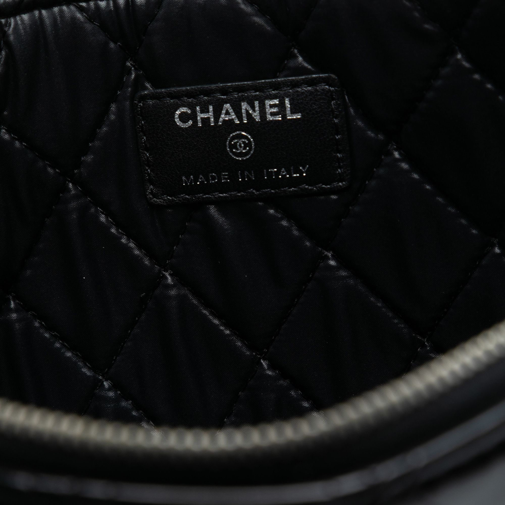 Chanel Chanel Medium Quilted Patent Double Stitch O Case Clutch Size ONE SIZE - 5 Thumbnail