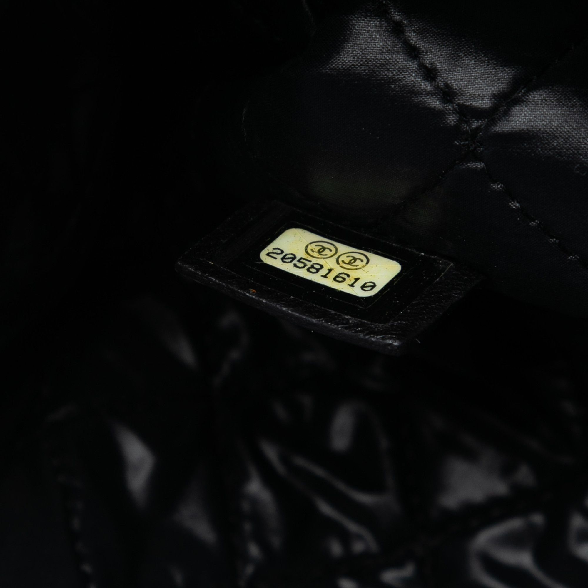 Chanel Chanel Medium Quilted Patent Double Stitch O Case Clutch Size ONE SIZE - 6 Thumbnail