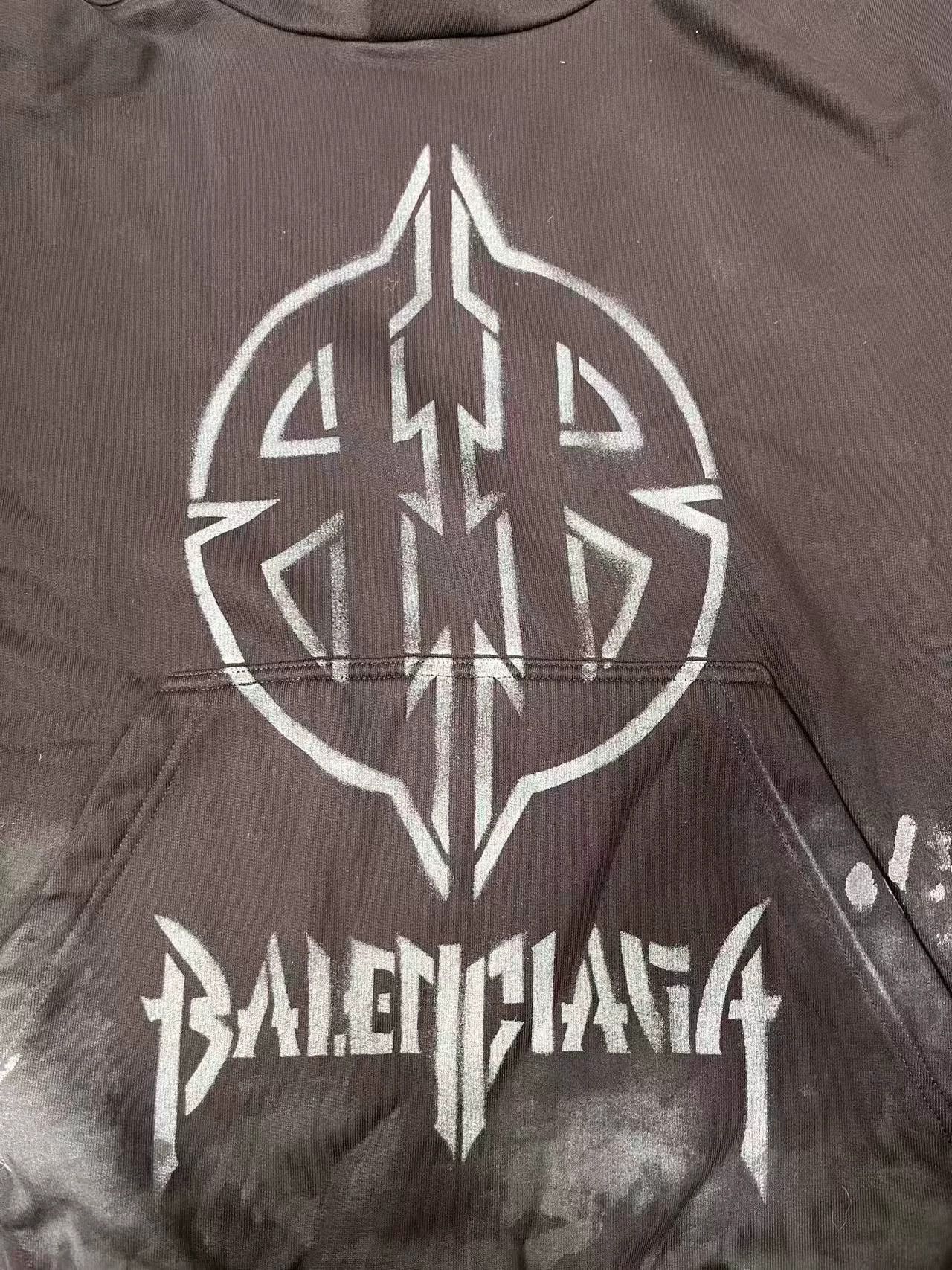 Balenciaga Balenciaga Printed Hooded Sweatshirt Size US XS / EU 42 / 0 - 3 Thumbnail