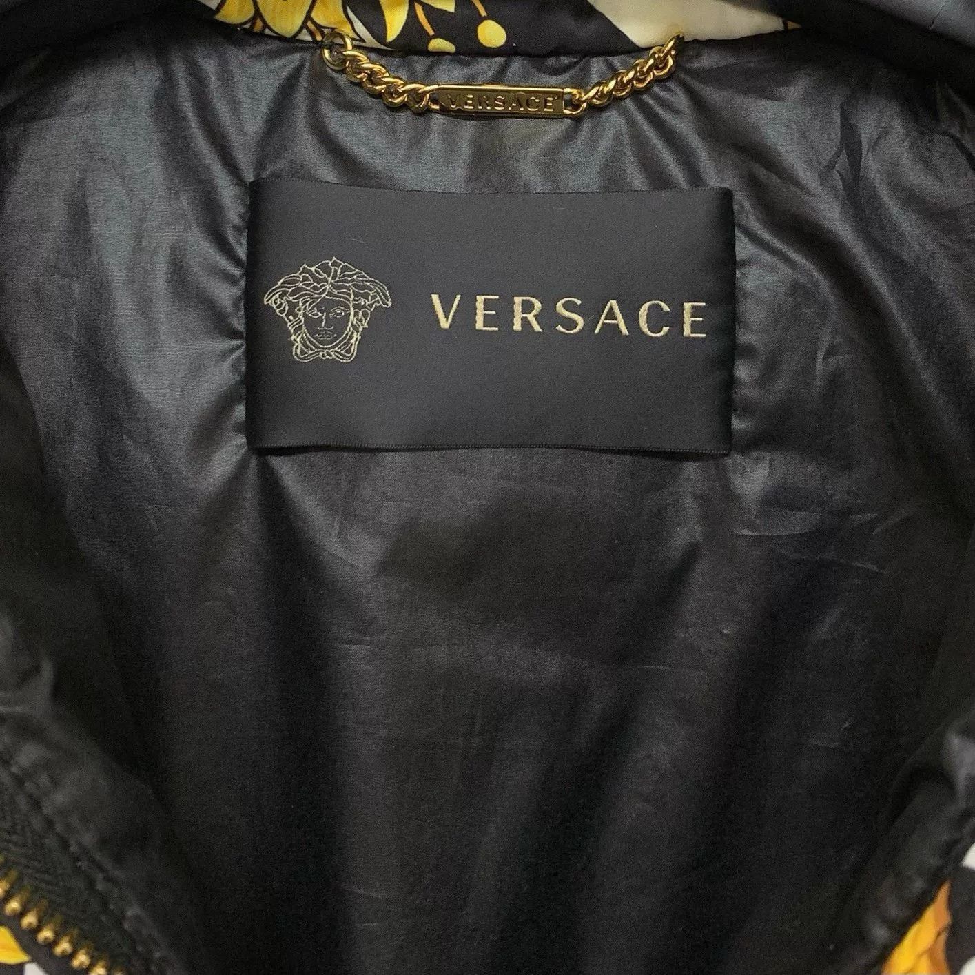 Versace Versace Gold Baroque Print Down Jacket Size US XS / EU 42 / 0 - 3 Thumbnail