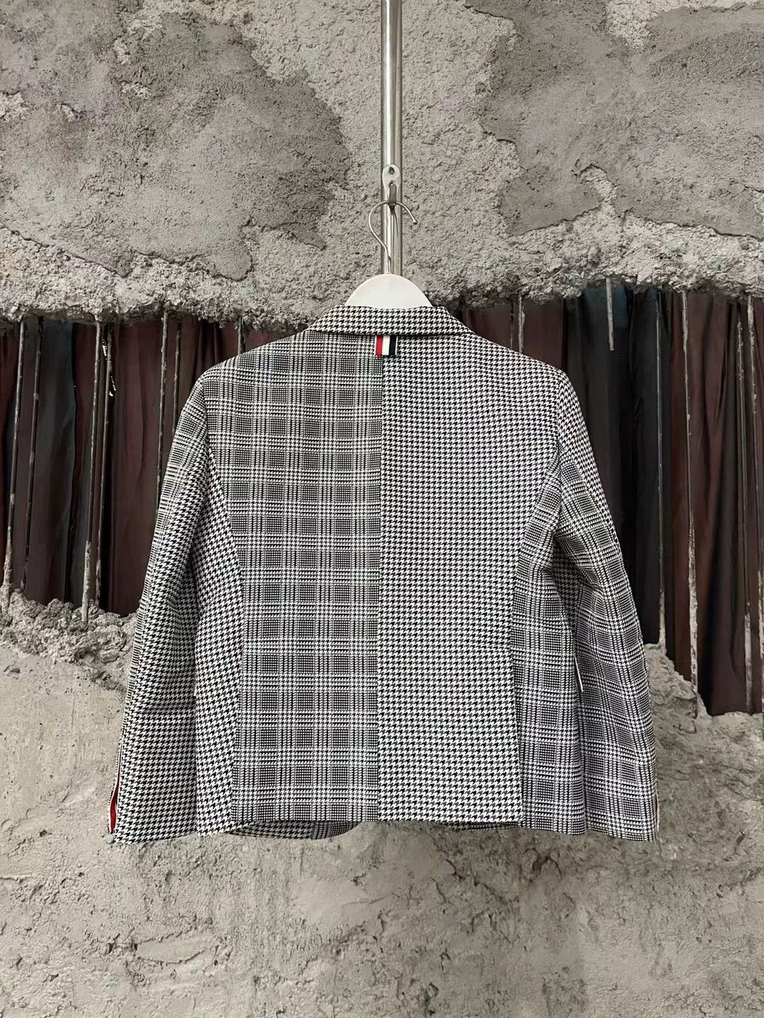 Thom Browne Thom Browne Paneled Plaid Blazer Size US S / EU 44-46 / 1 - 2 Thumbnail