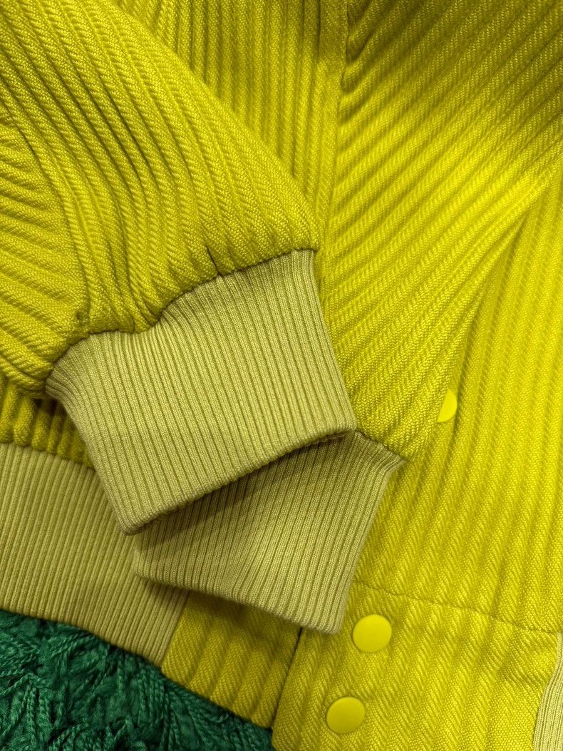 Issey Miyake Issey Miyake Homme Plisse Bomber Jacket Size US XXS / EU 40 - 4 Thumbnail