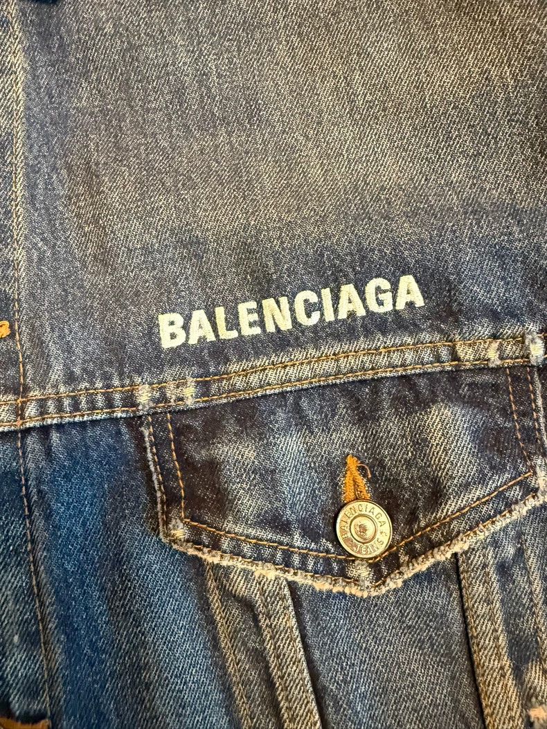 Balenciaga Balenciaga Classic Denim Jacket Size US S / EU 44-46 / 1 - 5 Thumbnail