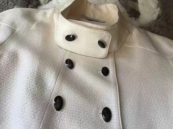 Valentino Valentino White Silk Satin Trench Coat Size US S / EU 44-46 / 1 - 4 Thumbnail