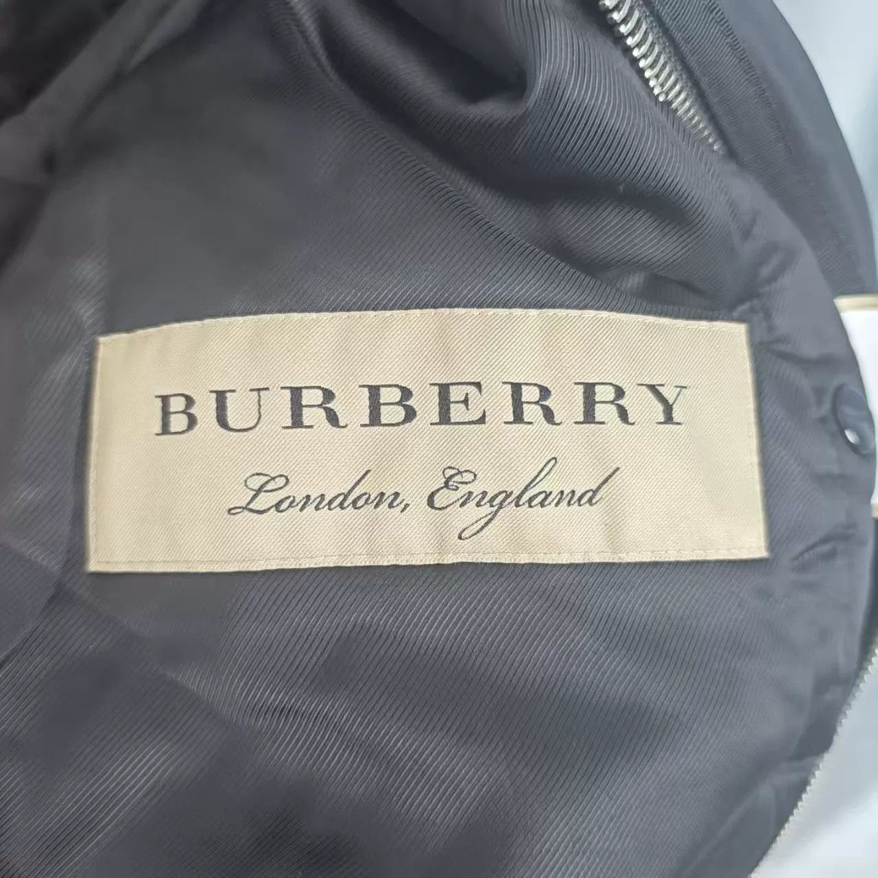 Burberry Burberry Black Bomber Jacket Size US S / EU 44-46 / 1 - 6 Thumbnail