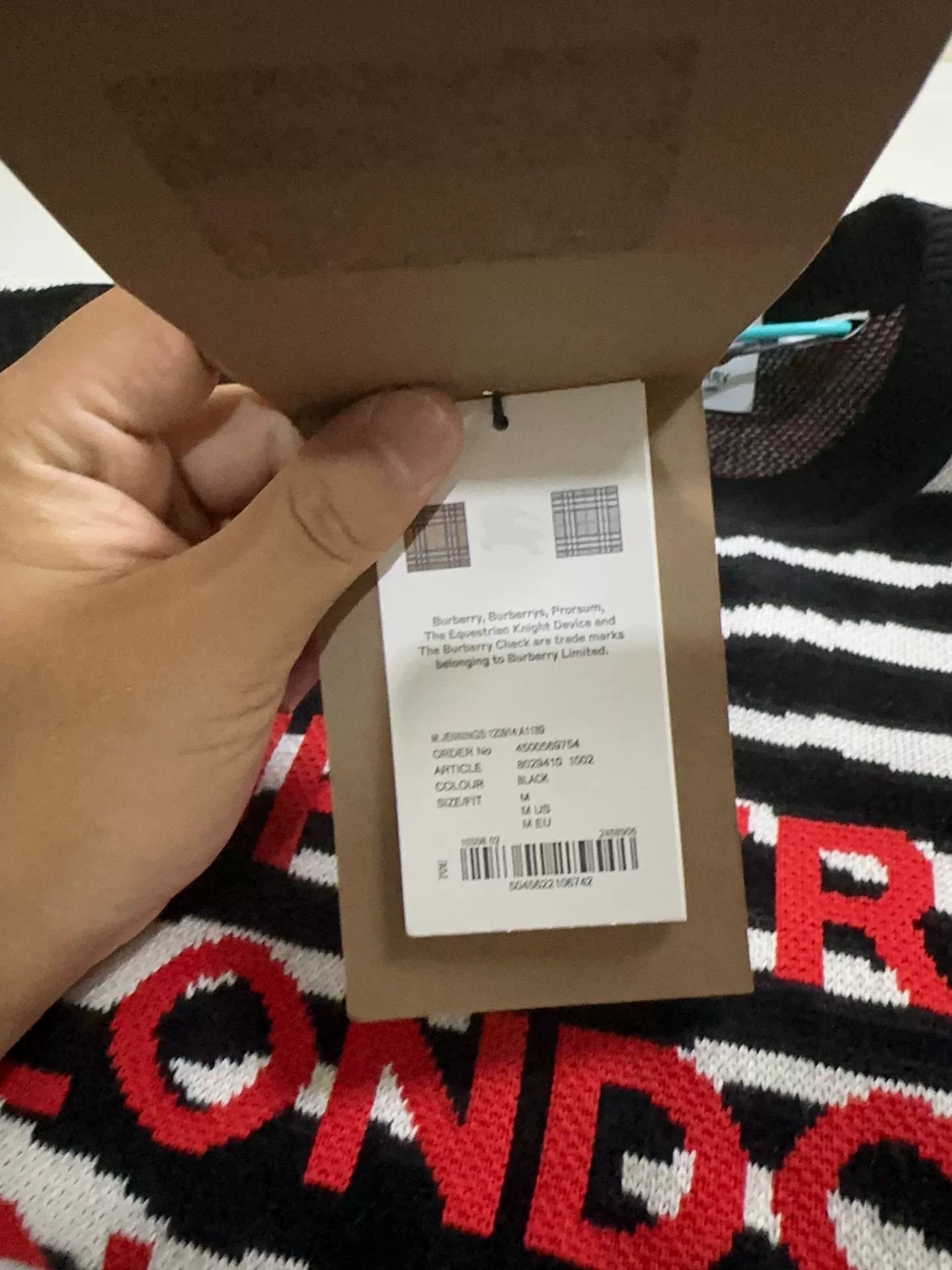 Burberry Burberry Zebra Pattern Logo Wool Sweater Size US M / EU 48-50 / 2 - 3 Thumbnail