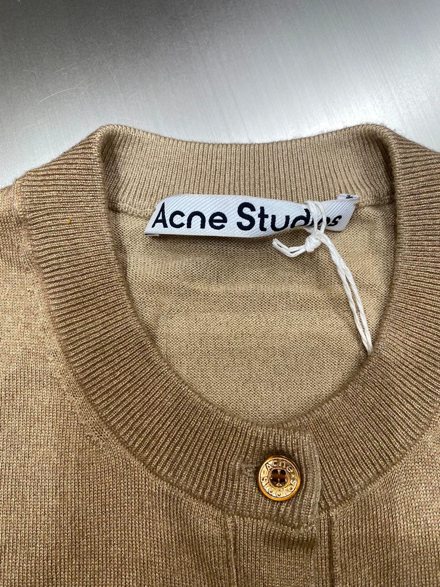Acne Studios Acne Studios Beige Knit Cardigan Size US XXS / EU 40 - 4 Thumbnail