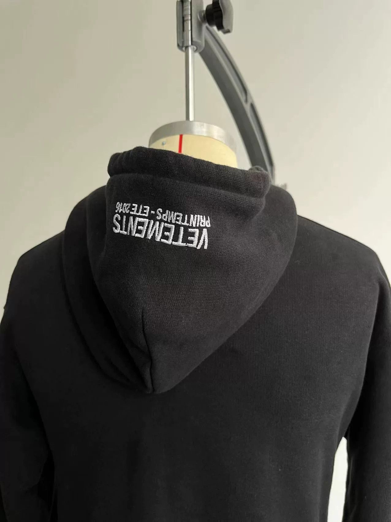 Vetements Vetements 2016 Long Hoodie Dress Size US S / EU 44-46 / 1 - 4 Thumbnail