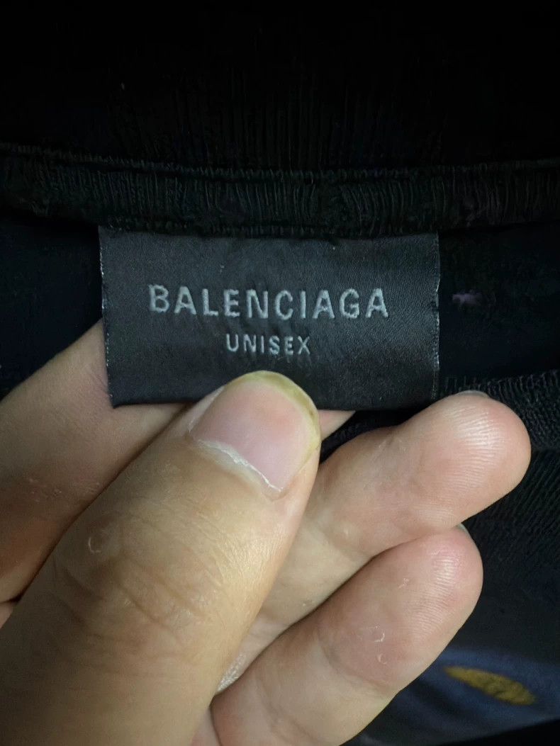 Balenciaga Balenciaga Eiffel Tower Print Longsleeve Size US XS / EU 42 / 0 - 3 Thumbnail
