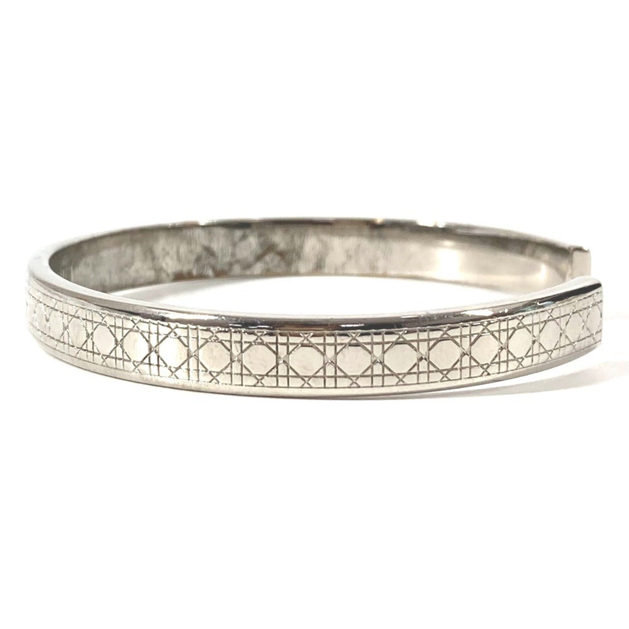 Dior Christian Dior Dior Cannage Logo Bangle Bracelet in Silver Metal for Women Size ONE SIZE - 4 Thumbnail