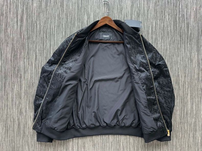 Versace Versace Black Logo Bomber Jacket Size US L / EU 52-54 / 3 - 4 Thumbnail