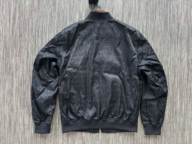 Versace Versace Black Logo Bomber Jacket Size US L / EU 52-54 / 3 - 7 Thumbnail