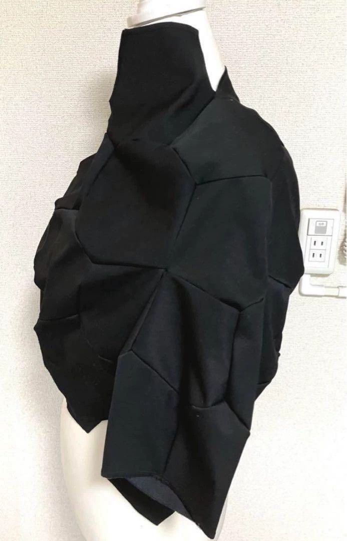 Comme des Garcons COMME des GARCONS 2009SS Sphere Top Size US S / EU 44-46 / 1 - 4 Thumbnail