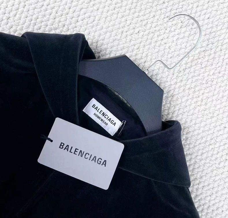 Balenciaga Balenciaga Black Velvet Logo Zip Jacket Size US L / EU 52-54 / 3 - 3 Thumbnail